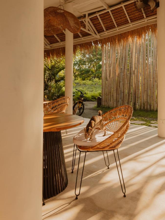 La Isla Bonita Gili Air Hotel Exterior photo